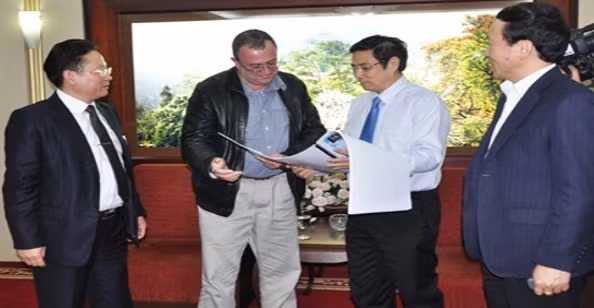 Thu tuong Pham Minh Chinh: Tu mot cuon su kinh te den ky vong dot pha-Hinh-3