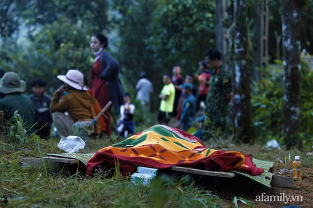 Vu sat lo o Tra Leng: Cuoc tim kiem dong day nuoc mat-Hinh-14