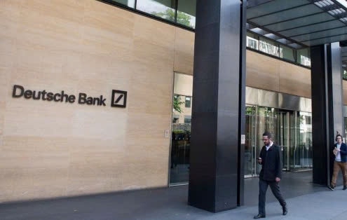 Một ngân hàng bị nhân viên kiện đòi bồi thường gần 40 tỷ - Hình 3 Mot ngan hang bi nhan vien kien doi boi thuong gan 40 ty-Hinh-3