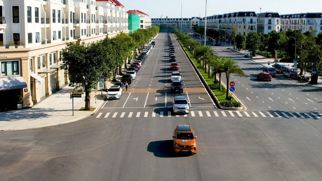 Chủ xe VinFast “nhân đôi” đặc quyền khi chuyển khẩu về các khu đô thị Vinhomes Chu xe VinFast “nhan doi” dac quyen khi chuyen khau ve cac khu do thi Vinhomes