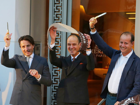 10 gia đình giàu nhất thế giới năm 2022 - Hình 5 10 gia dinh giau nhat the gioi nam 2022-Hinh-5