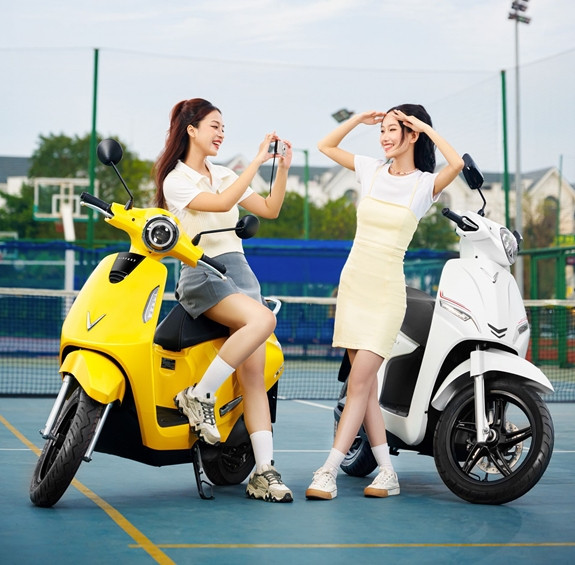 3 điểm đặc biệt của xe máy điện VinFast khiến giới trẻ thích mê - Hình 2 3 diem dac biet cua xe may dien VinFast khien gioi tre thich me-Hinh-2