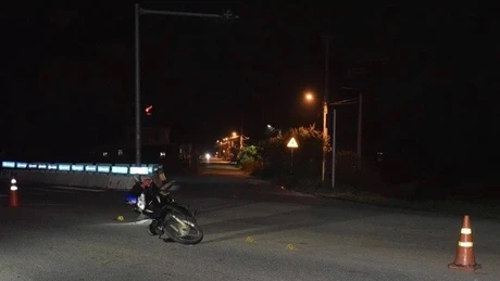 Truy tìm ô tô liên quan vụ tai nạn khiến một phụ nữ chấn thương sọ não