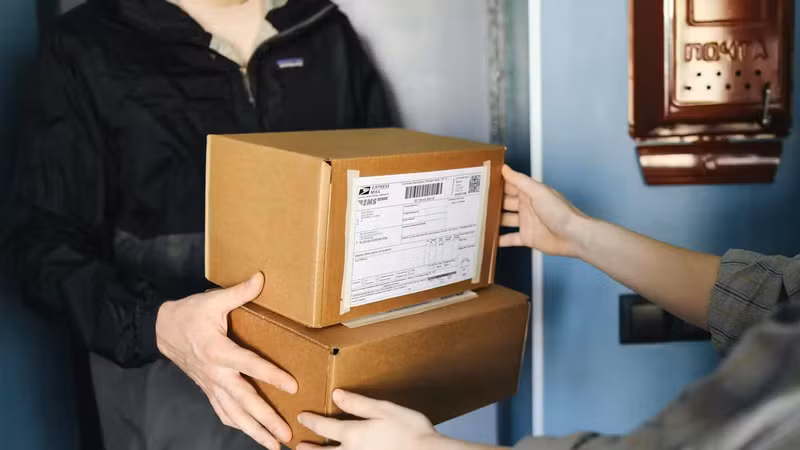 Sự thật về freeship trên sàn thương mại điện tử