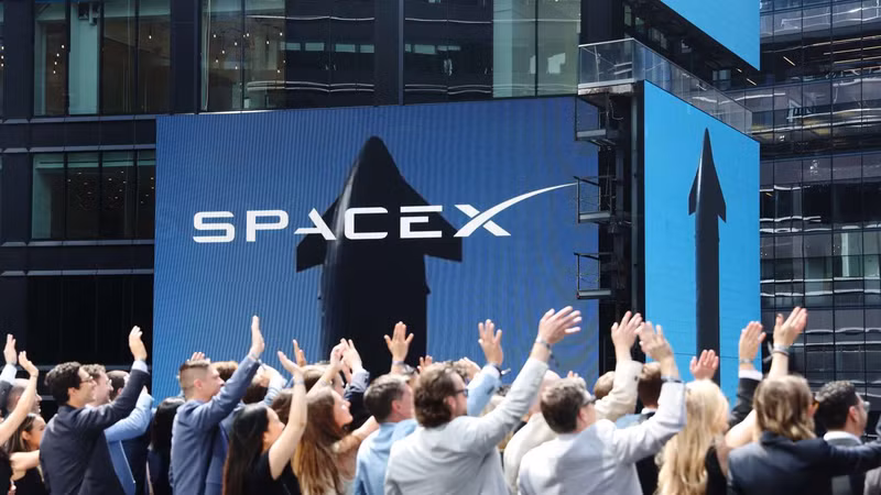 [GALLERY] SpaceX lỗ 8,7 tỷ USD vẫn hút 75 tỷ USD, bí mật gây sốc