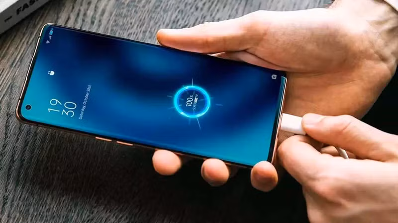 Sạc pin 80% có thực sự cứu smartphone khỏi chai pin