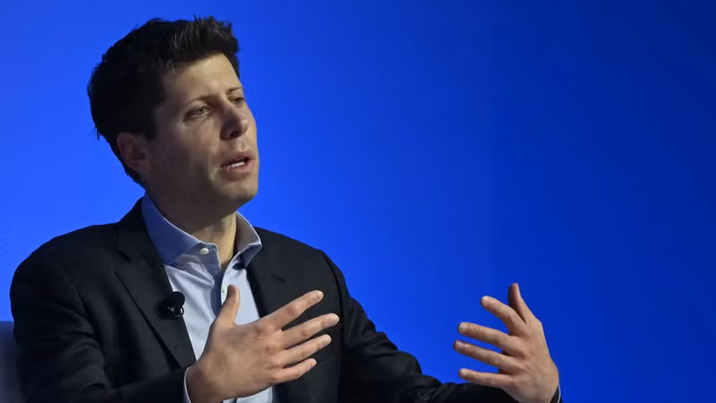 [GALLERY] Sam Altman bất ngờ nhận sai về “tận thế việc làm” AI
