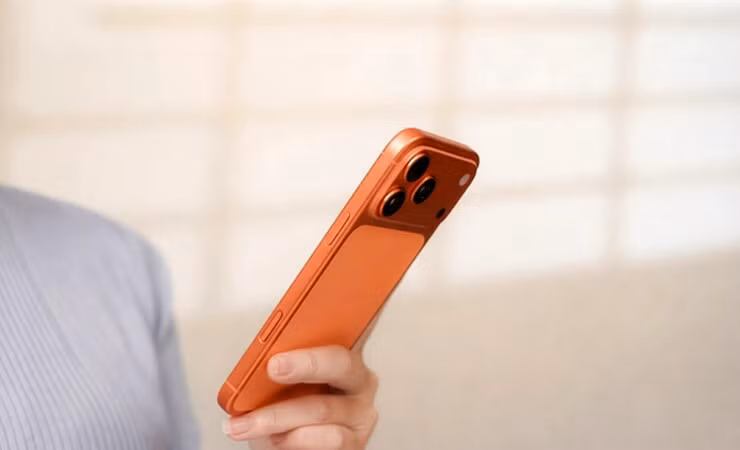 [GALLERY] Apple khiến người mua iPhone phải chi nhiều tiền hơn