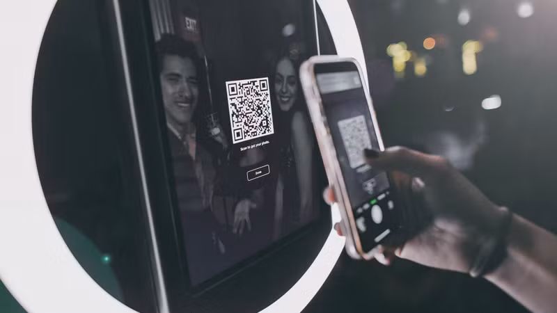 Cảnh báo nóng chiêu lừa từ mã QR photobooth gây lộ dữ liệu