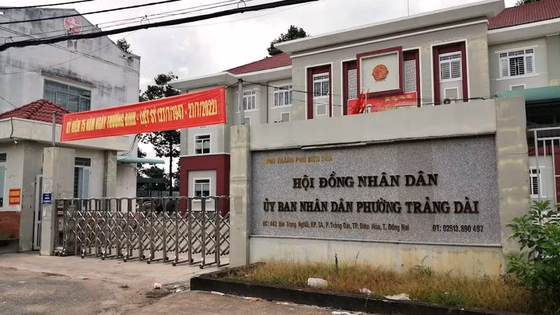 Trụ sở UBND Phường Trảng Dài.