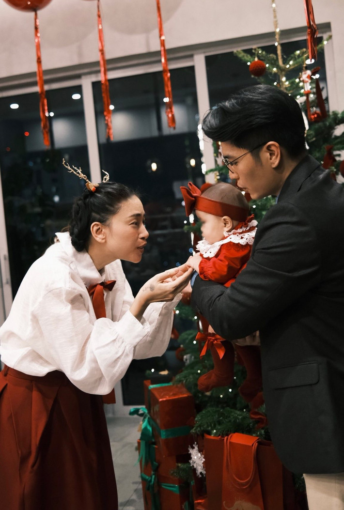 Ngô Thanh Vân vẫn chưa hé lộ ảnh cận mặt bé Gạo. Ảnh: FB Ngô Thanh Vân.