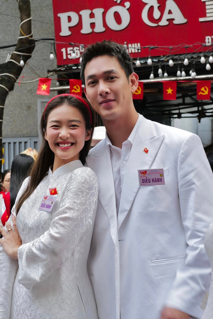 Sau khi đóng chung phim Hậu duệ mặt trời bản Việt năm 2018, Khả Ngân và Song Luân giữ mối quan hệ thân thiết. Ảnh: Instagram Khả Ngân.