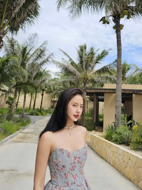 Nữ diễn viên phim Cô dâu ma gợi cảm, trẻ trung trong một chuyến du lịch. Ảnh: FB Rima Thanh Vy.