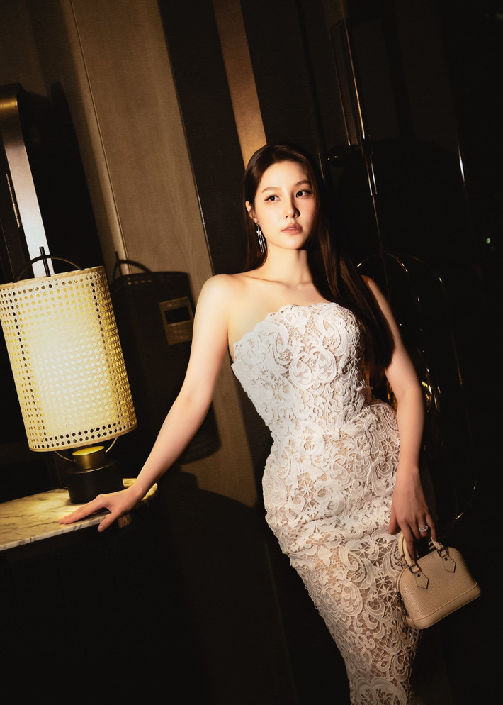 "Mình sẽ dành nhiều thời gian chăm sóc ngôi nhà của mình, tập tành nhiều thứ, học thêm về kinh doanh", cô nói. Ảnh: Instagram Diễm My.