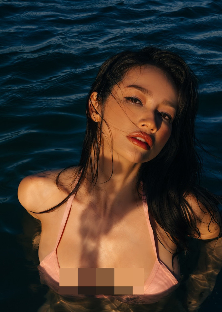 Trương Tri Trúc Diễm sở hữu vòng một căng đầy, eo con kiến cùng vòng ba nở nang. Mới đây, cô khoe dáng vóc gợi cảm với bikini. Ảnh: FB Trúc Diễm.