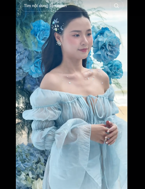 Làm MC cho bữa tiệc của Midu - Minh Đạt, Tiến Công chia sẻ hình ảnh đôi vợ chồng son. Ảnh: TikTok Tiến Công.