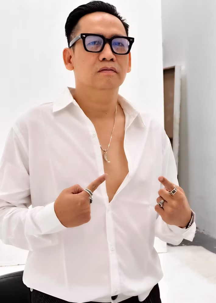 Nam ca sĩ cho biết thêm, anh không còn nhận các quảng cáo liên quan đến sức khỏe. Ảnh: FB Duy Mạnh.