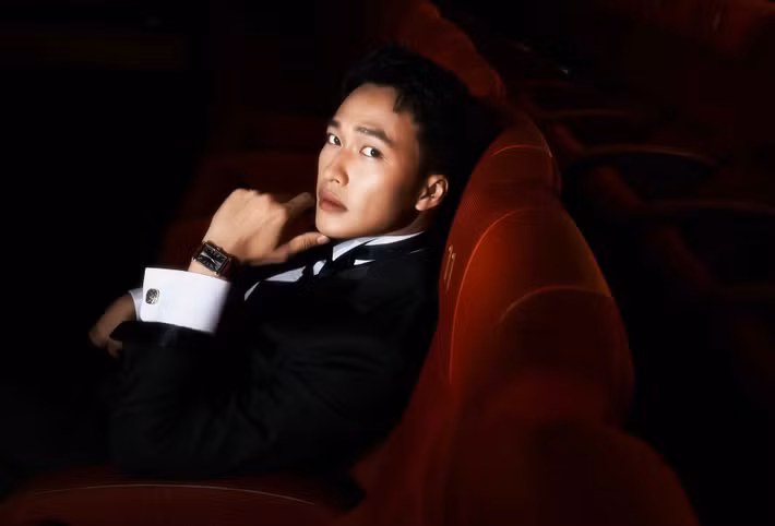 Ngoại hình là lợi thế của Lâm Thanh Nhã khi anh theo đuổi nghệ thuật.