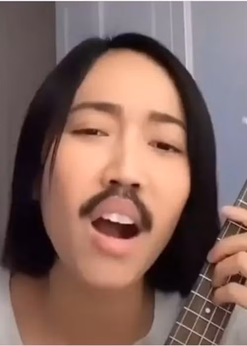 "Thánh lầy" Diệu Nhi khiến người hâm mộ cười nghiêng ngả khi hóa trang thành rapper Binz. Ảnh: Vietnamnet.