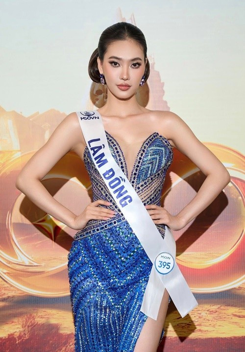 Dù khép lại hành trình ở Hoa hậu Hoàn vũ Việt Nam 2025, Thu Thảo vẫn cảm thấy bản thân may mắn. "Hành trình này có thể chưa đi đến cuối con đường, nhưng chắc chắn là một điểm tựa quan trọng để Thảo tiếp tục vững vàng, sống hết mình và toả sáng theo cách của riêng mình", cô nói. Ảnh: FB Thu Thảo.