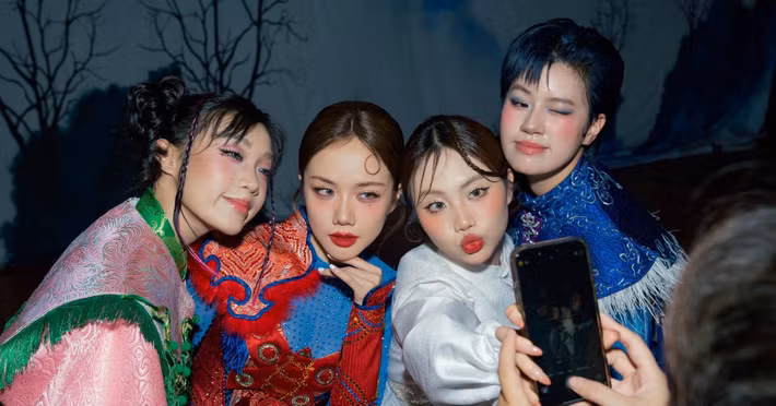 Phương Mỹ Chi và Pháo cùng góp mặt trên không ít sân khấu âm nhạc.