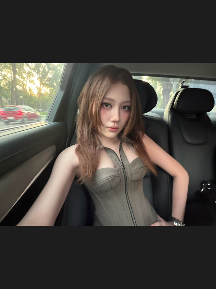 Nữ diễn viên Nhà bà Nữ ngày càng thăng hạng phong cách lẫn nhan sắc.