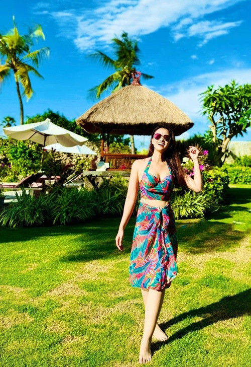 Sau Phụ nữ thế kỷ 21, Lã Thanh Huyền đóng nhiều phim: Zippo, mù tạt và em, Tình yêu và tham vọng, Người trở về, Mắt biển. Bên cạnh đó, cô còn kinh doanh. Ảnh: FB Lã Thanh Huyền.