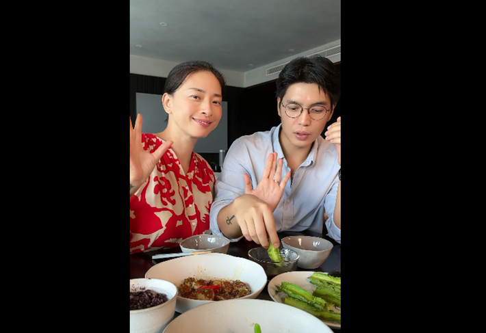 Huy Trần nhắn nhủ các ông chồng khi vợ mang thai: "Các ông ơi, đừng gây áp lực chuyện dinh dưỡng cho bà bầu quá nha. Dinh dưỡng cho tâm hồn cũng quan trọng lắm". Ảnh: FB Huy Trần.