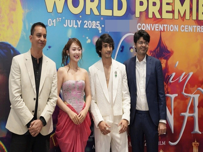 Linh biến mất bí ẩn sau khi Simmi- bạn thời thơ ấu của Manav, theo đuổi anh tới Việt Nam. Nhiều năm sau đó, ngay trước ngày cưới với Simmi, Manav phát hiện ra sự thật về Linh. Ảnh: Người Lao Động.