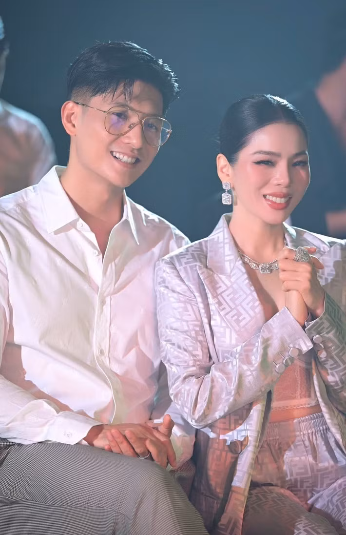 Tháng 6/2024, trước tin đồn chia tay Lâm Bảo Châu, Lệ Quyên phủ nhận. Ảnh: FB Lâm Bảo Châu.