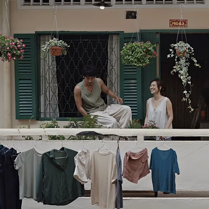 Mai là dự án điện ảnh đầu tiên đánh dấu sự hợp tác giữa Phương Anh Đào và Tuấn Trần. Dù lần đầu đóng chung, cả hai nhanh chóng tạo được sự ăn ý, để lại ấn tượng với khán giả. Ảnh: VOV.