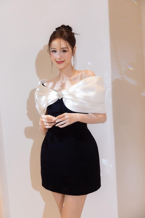 Nữ diễn viên phim Mai gây ấn tượng bởi vẻ ngoài ngọt ngào, gợi cảm. Ảnh: FB Anh Phạm.