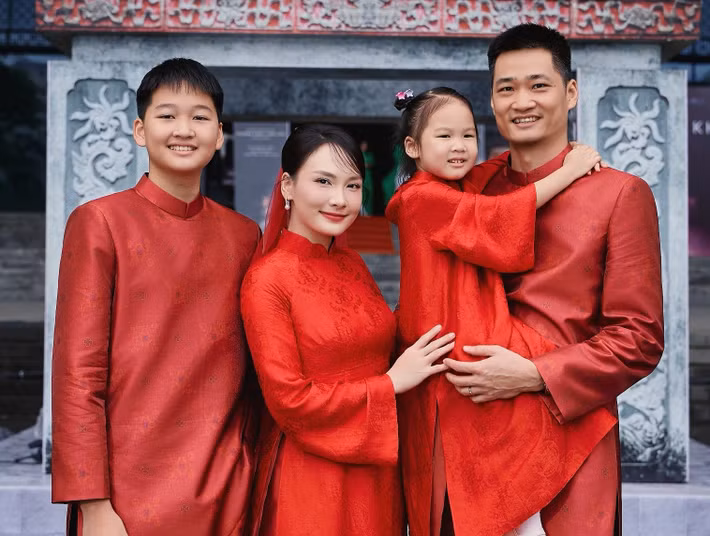 Năm 2020, Bảo Thanh tạm ngưng đóng phim để sinh con. Đến năm 2021, nữ diễn viên hạ sinh con gái thứ hai. Hiện tại, cô có cuộc sống gia đình bình yên. Ảnh: FB Bảo Thanh.