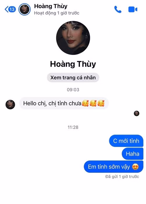 Hoàng Thùy và Lê Thúy kết bạn trên Facebook và nhắn tin hỏi thăm nhau sau khi làm lành. Ảnh: FB Lê Thúy.