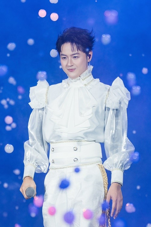 Thanh Duy ra mắt các album: Chàng trai dễ thương, Xuân 1986, Delilah's party, Thiên Ca. Ảnh: FB Thanh Duy.