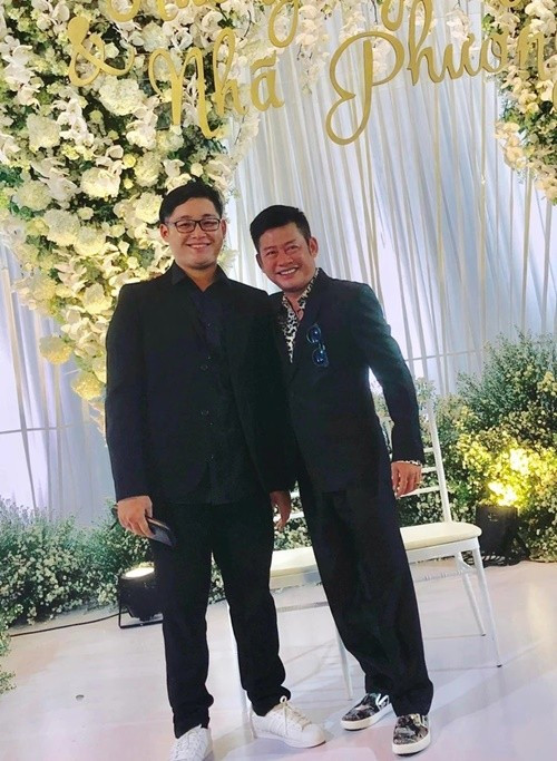 Tấn Beo chia sẻ: "Tôi cho các con có cuộc sống đầy đủ, không thua kém bè bạn nhưng đổi lại các con cũng phải hiểu những gì chúng có được đều là sự vất vả làm việc suốt mấy chục năm của cha mẹ". Ảnh: Người Lao Động.