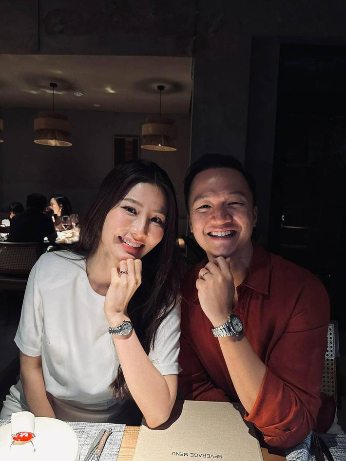 Bằng tuổi Nhã Phương, Diễm My 9X kết hôn với doanh nhân Vinh Nguyễn vào năm 2023 sau nhiều năm hẹn hò. Ảnh: FB Diễm My 9X.