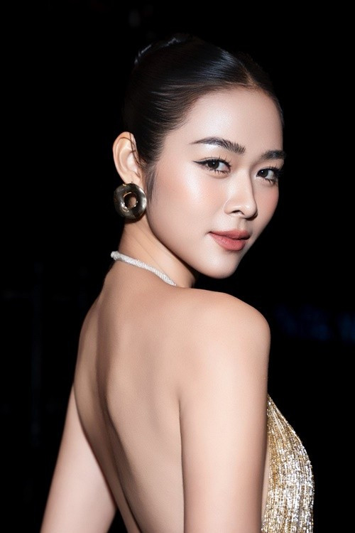 Đóng phim Làm giàu với ma 2 ra rạp dịp Quốc khánh 2/9, Diệp Bảo Ngọc có lịch trình quảng bá phim bận rộn. Ảnh: FB Diệp Bảo Ngọc.