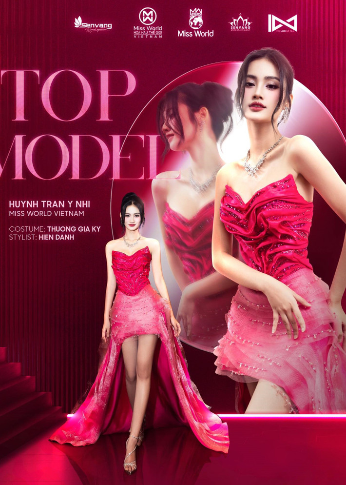 Ở phần giao lưu, Ý Nhi chia sẻ về nguồn cảm hứng tạo nên bộ trang phục. Cô còn giới thiệu về NTK Thượng Gia Kỳ và gửi lời cảm ơn anh vì đã đồng hành cùng trong hành trình Miss World. Ảnh: FB Ý Nhi.