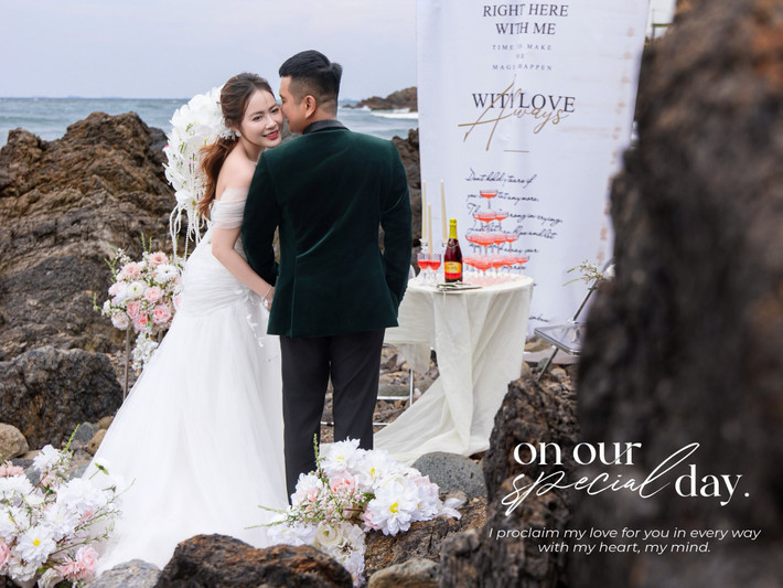 Đám cưới của Hùng Thuận diễn ra trong tháng 7/2025. Nam diễn viên chia sẻ, anh mời các đồng nghiệp thân thiết như Hòa Hiệp, Lương Thế Thành, Nguyệt Ánh, Tú Vi...Ảnh: FB Hùng Thuận.