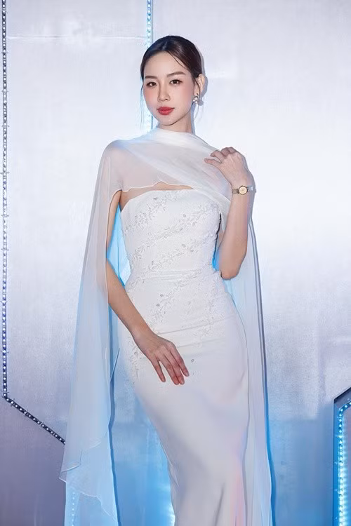 Theo Tiền Phong, Lê Nguyễn Bảo Ngọc mang sash Miss World Vietnam 2024 để tham dự Miss World 2026.