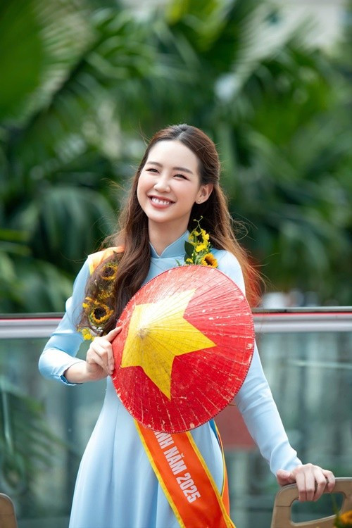 Bảo Ngọc gửi lời cảm ơn đến tổ chức Miss World đã đưa tin về cột mốc ý nghĩa này trong hành trình của cô.