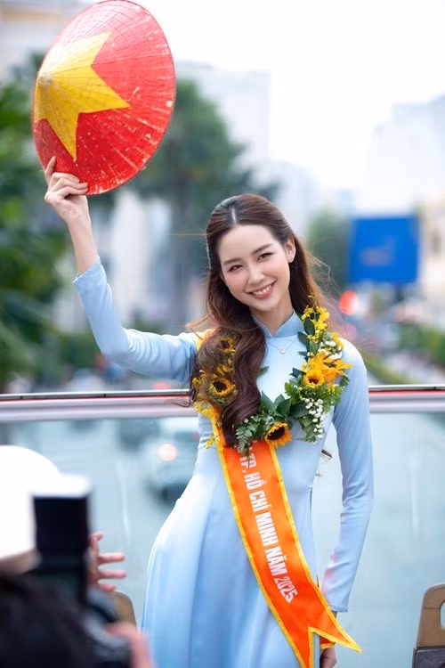 Bảo Ngọc còn cho biết, việc được vinh danh là Công dân trẻ tiêu biểu TP. Hồ Chí Minh năm 2025 không phải là đích đến, mà là một lời nhắc nhở nhẹ nhàng rằng ngay cả những nỗ lực nhỏ bé nhất cũng có thể tạo nên sự khác biệt.