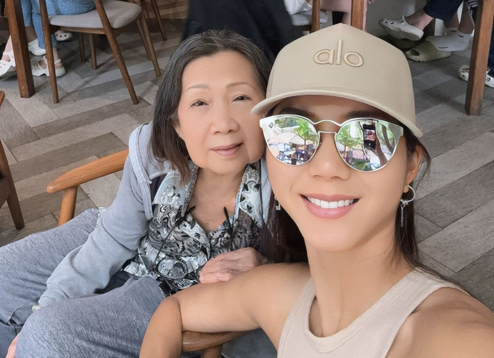 Ngọc Quyên kết hôn ở Mỹ vào năm 2014. Năm 2018, nữ người mẫu xác nhận hôn tan vỡ. Sau đó, Ngọc Quyên làm mẹ đơn thân. Từ năm 2024, mẹ đẻ của Ngọc Quyên sang Mỹ định cư.