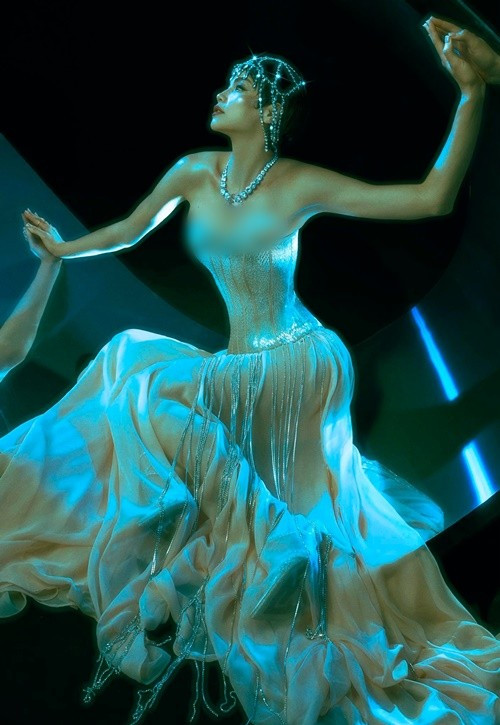 Để giữ thân hình không chút mỡ thừa, Hồ Ngọc Hà chăm chỉ tập gym, yoga trong nhiều năm qua. Ảnh: FB Hồ Ngọc Hà.