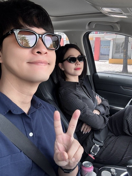 Từ cuối năm 2023, Minh Thu thường xuyên đăng tải hình ảnh bên Tô Dũng. Ảnh: FB Minh Thu.