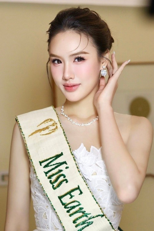 Sau chung kết Miss Earth 2025, Trịnh Mỹ Anh tham gia các sự kiện với vai trò á hậu 2. Ảnh: FB Trịnh Mỹ Anh.
