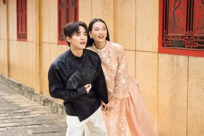 Bạn trai của cô là Neyun (tên thật Bùi Mạnh Nguyên, sinh năm 1998), một nhà sáng tạo nội dung, điển trai. Ảnh: FB Neyun.