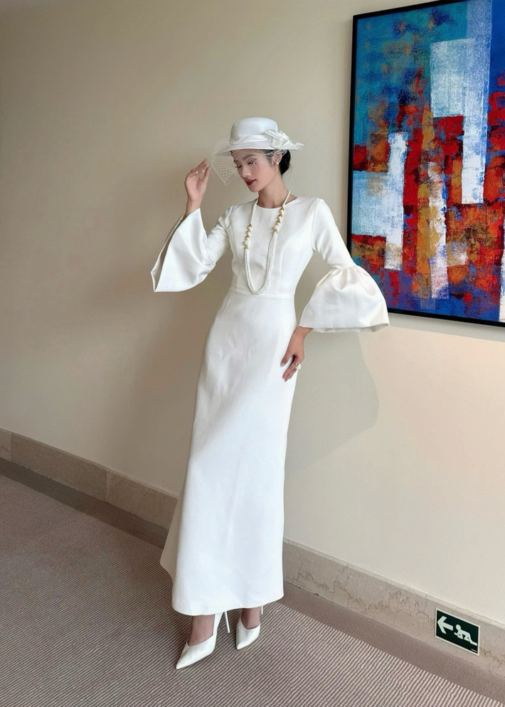 Nhiều khán giả khen ngợi tạo hình quý tộc của Ý Nhi. Ảnh: FB Ý Nhi.