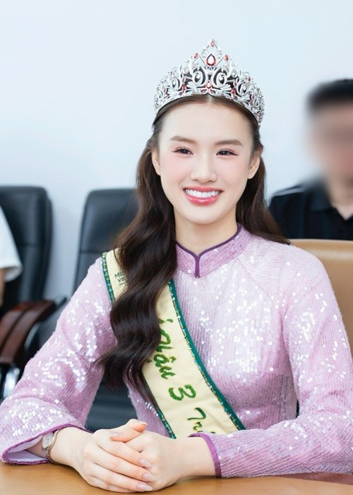 Á hậu 3 Hoa hậu Trái đất Việt Nam 2025 cao 1m75, có số đo ba vòng 85-64-95cm. Ảnh: Miss Earth Vietnam.